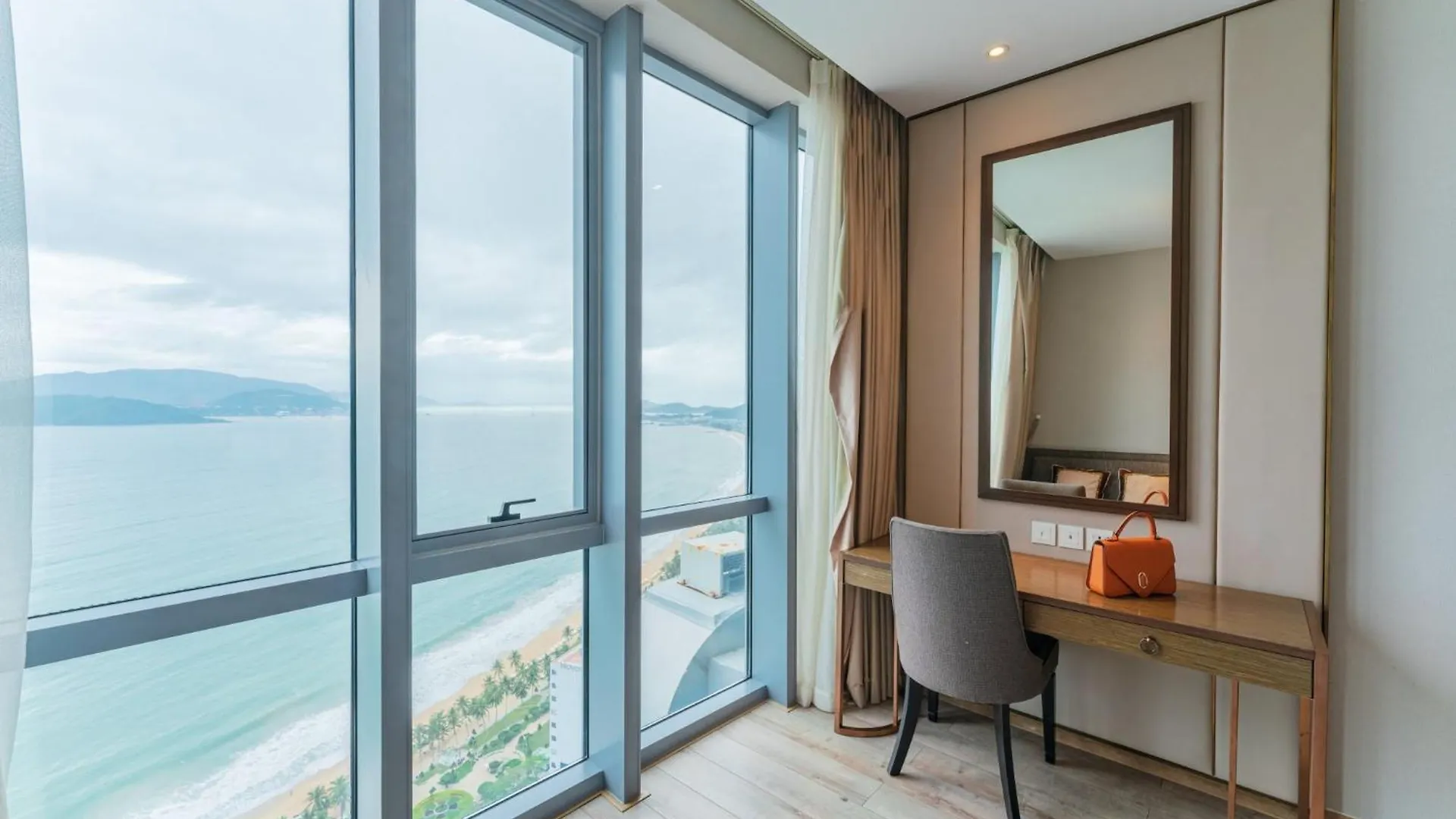 Panorama Superview Nha Trang Apartment